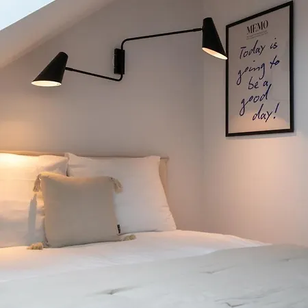 Sous Les Combles Cote Rue, Parking Gratuit Appartement Villeneuve-d'Ascq